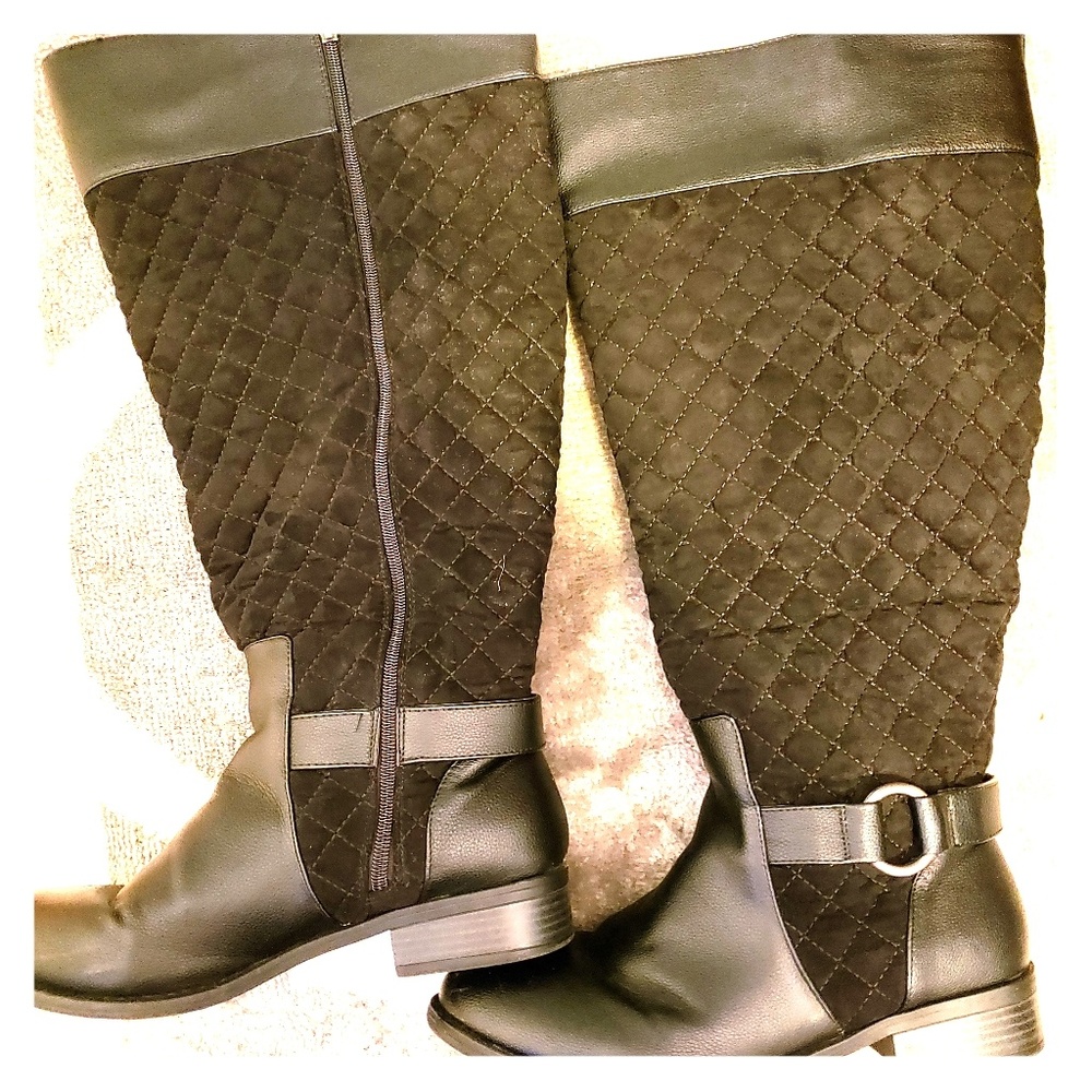 Black Quilted Boots